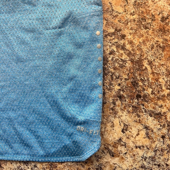 Nike Jersey-Type Cropped Workout Top, Blue - Picture 5 of 5